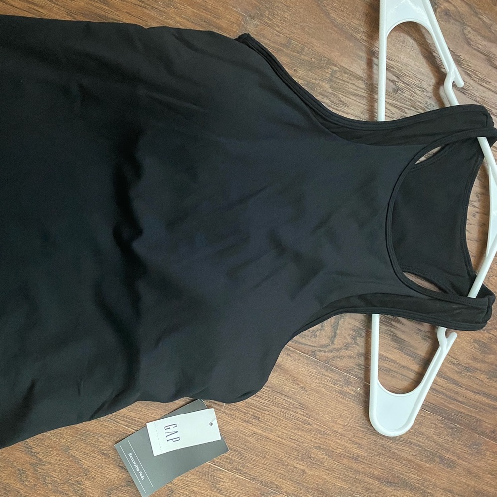 GapFit Sports Tank, Size S